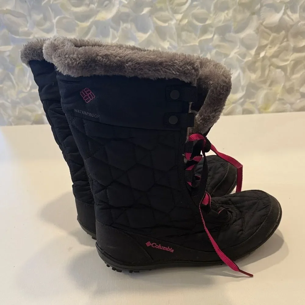 Columbia Black Quilted Boots with Pink Accents